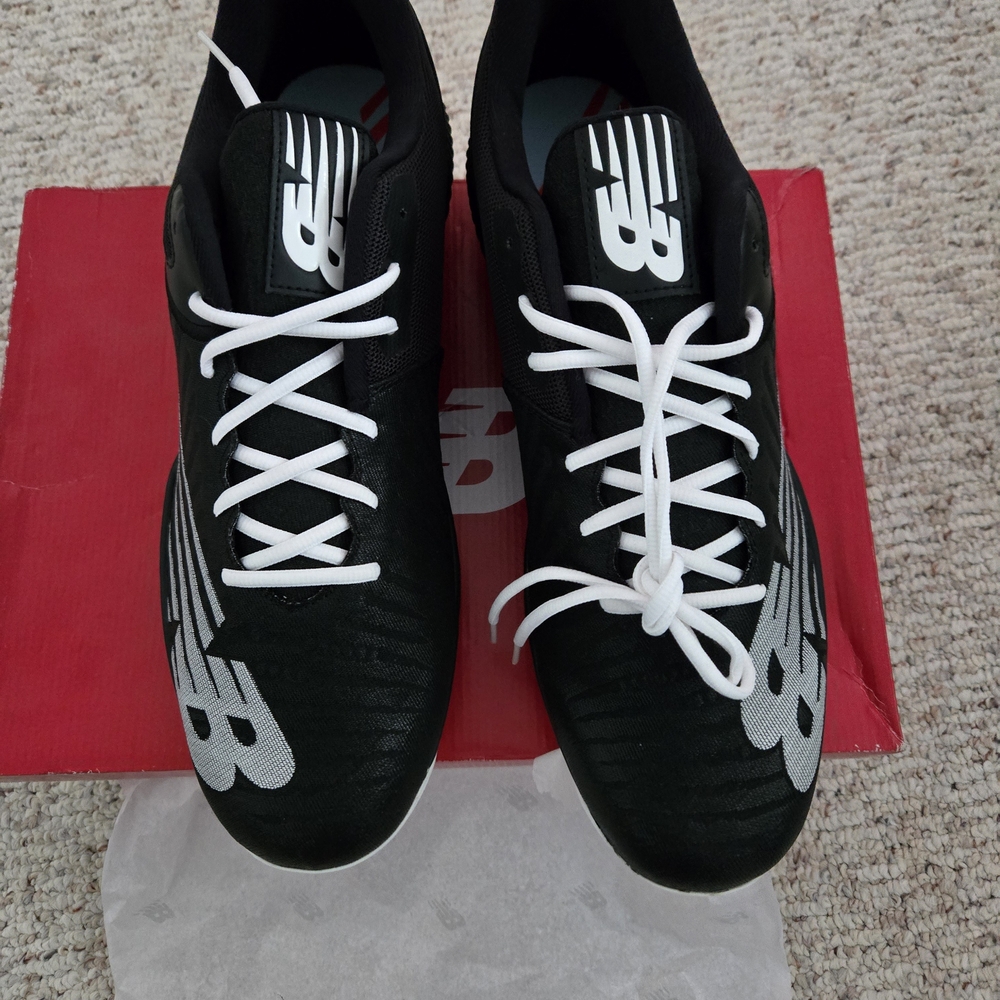 New Balance Baseball Cleats